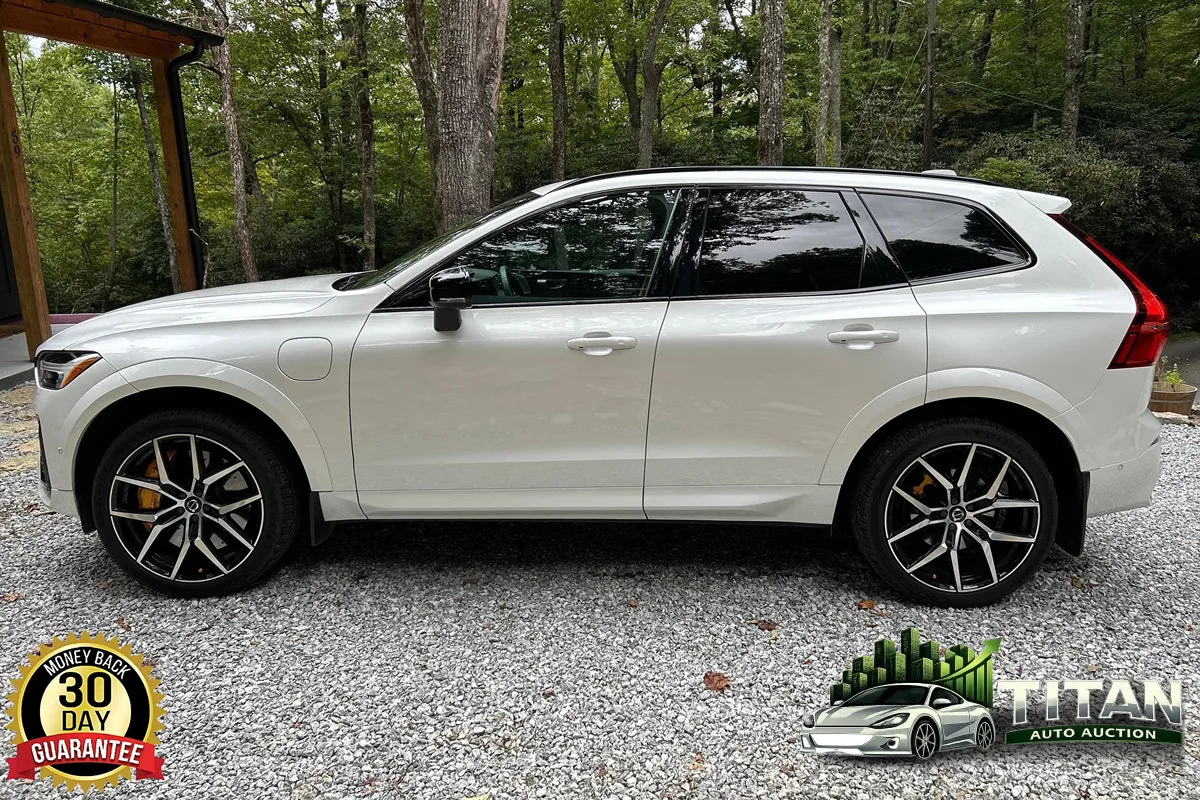 2022 Volvo XC60 T8 Polestar