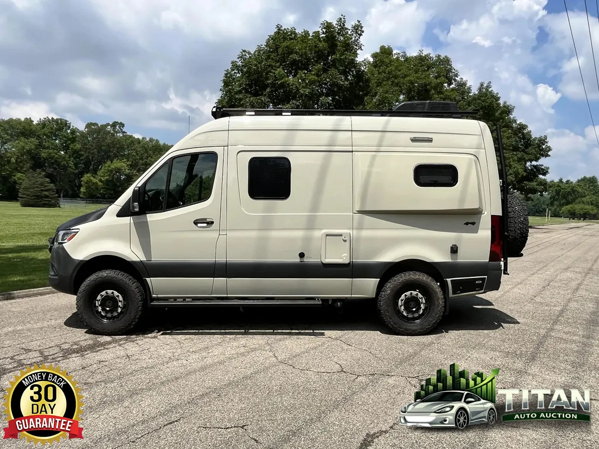 2020 Winnebago Revel 4×4